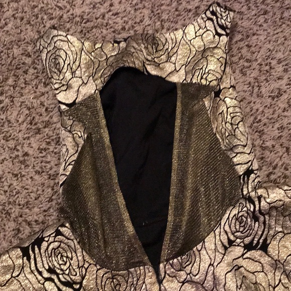 Dress - Picture 5 of 6